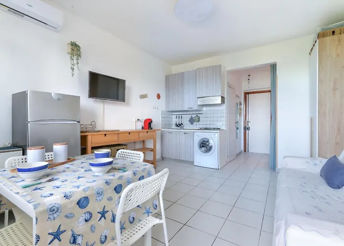 Le Lecce 34 カポリーヴェリ